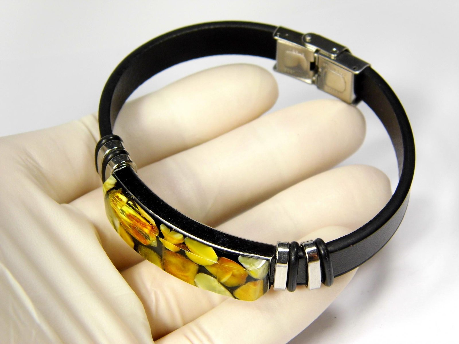 64a8453a645b3350835635